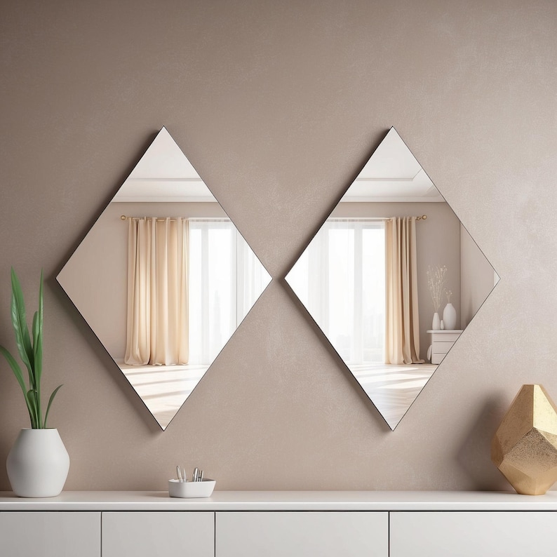 Diamond Mirror - 2 Piece Set