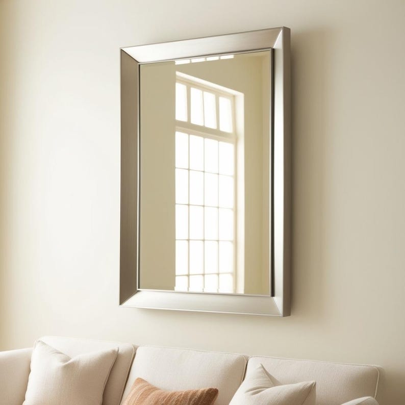 Espejo geométrico de lujo enmarcado